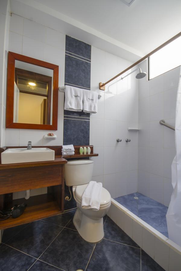 Casita De La Playa Hotel Puerto Villamil Ngoại thất bức ảnh